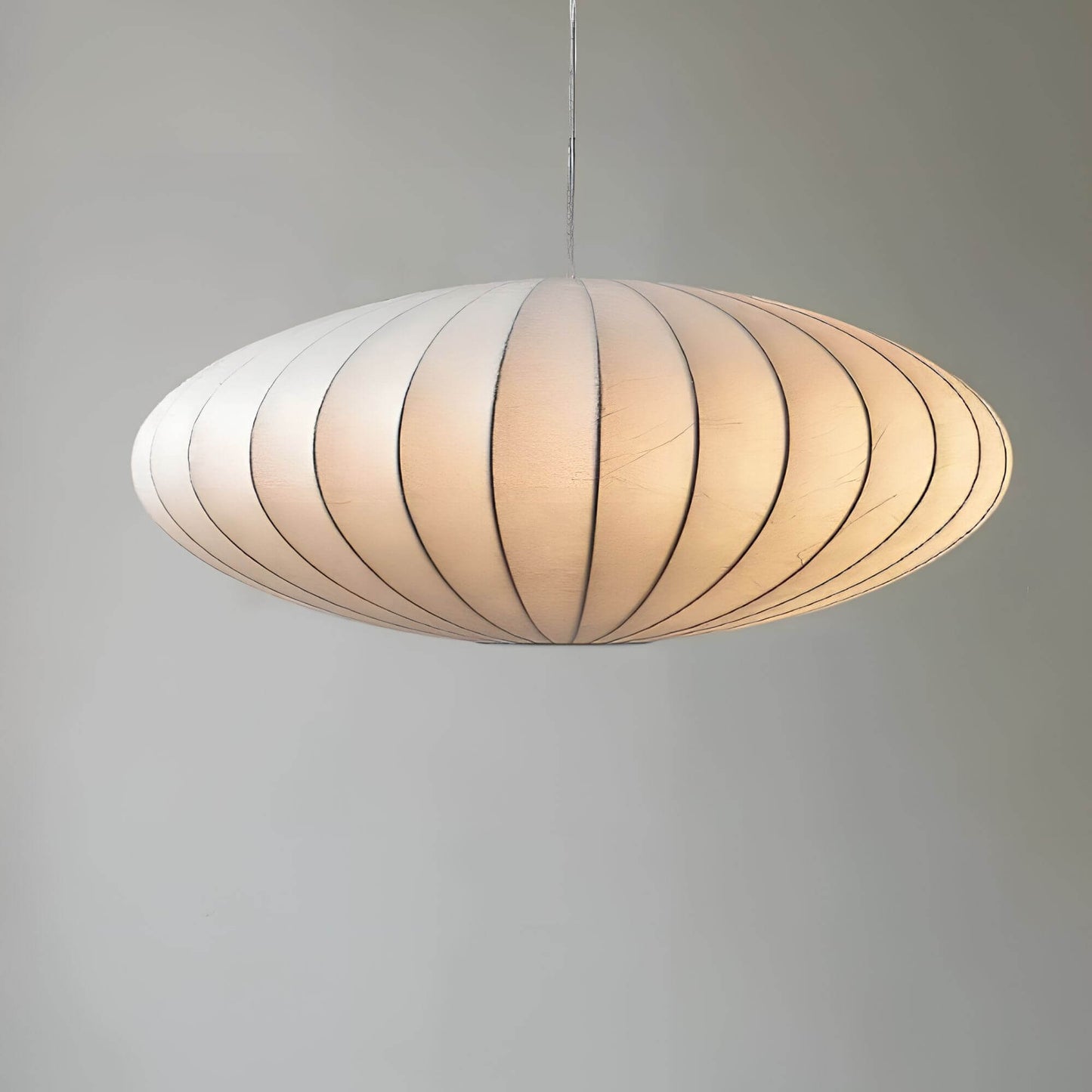 Garduru Seiden-Kronleuchter - Opulenter Anhänger, Luxuriöse Eleganz