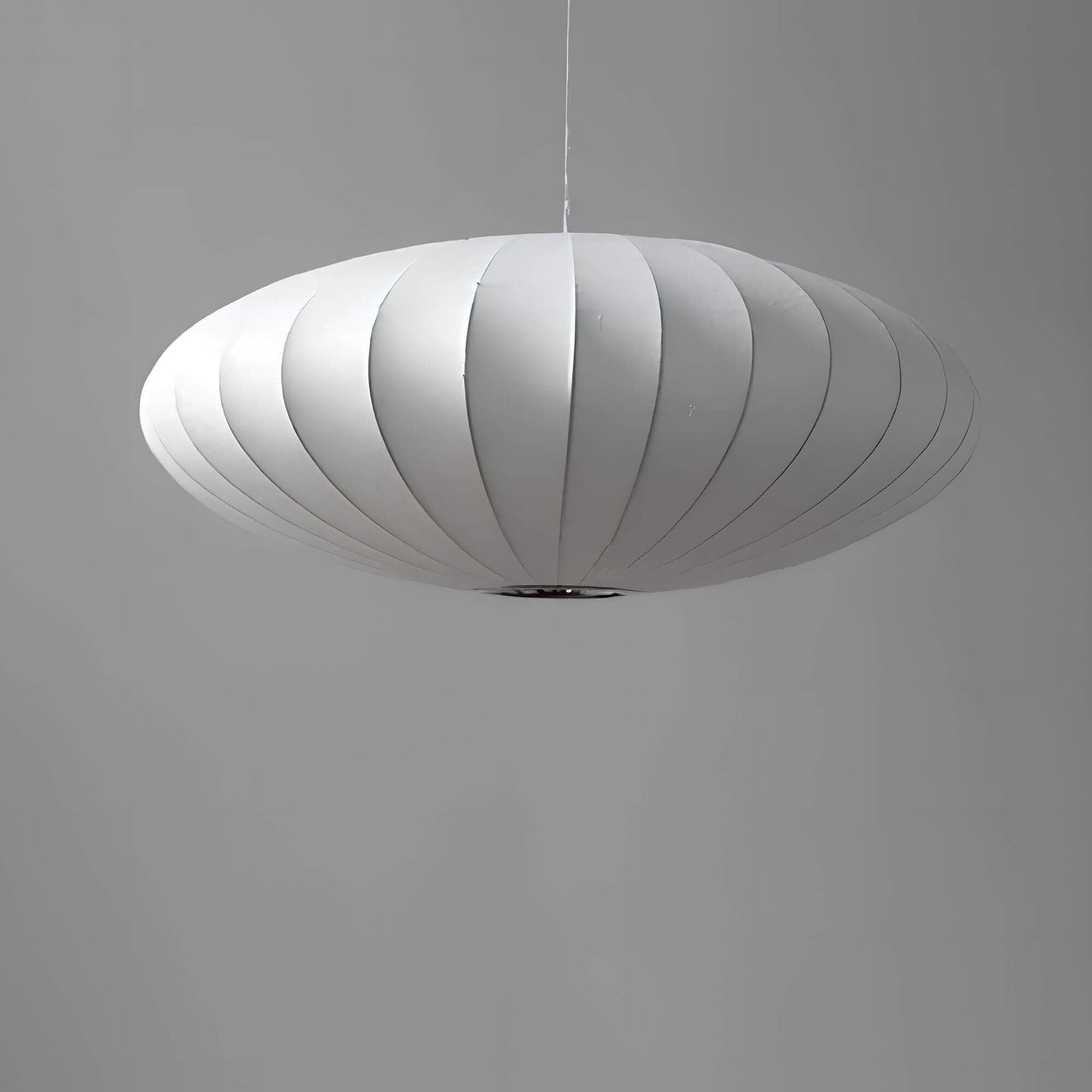 Garduru Seiden-Kronleuchter - Opulenter Anhänger, Luxuriöse Eleganz
