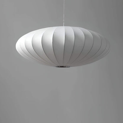 Garduru Seiden-Kronleuchter - Opulenter Anhänger, Luxuriöse Eleganz
