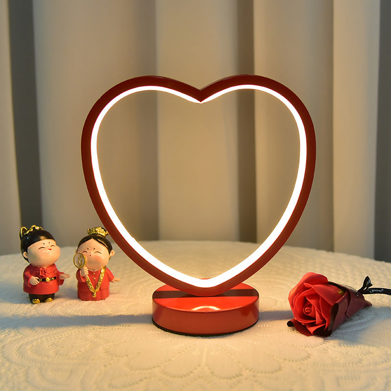 Rote Herz Tischlampe