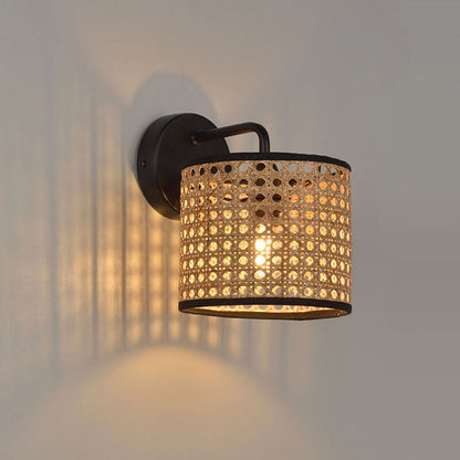 Garduru Rattan Wandlampe | Modernes Webdesign | Trommelform | Stimmungsvolle Beleuchtung für Zuhause