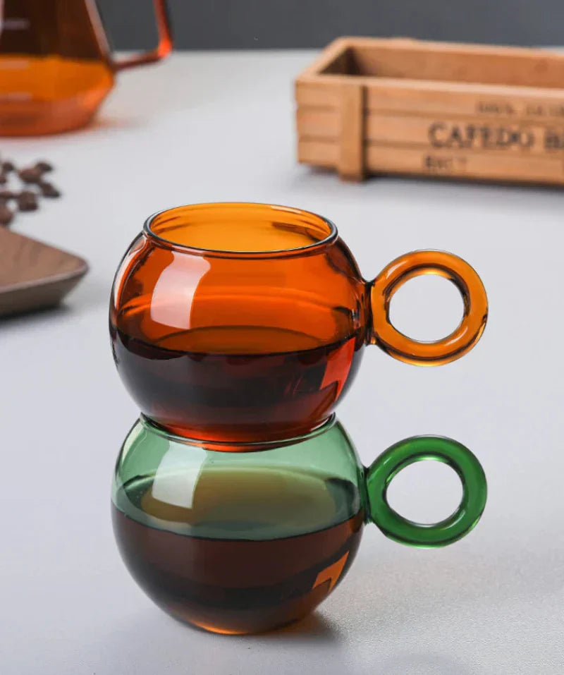 OrbitRing - Glas-Tasse mit einzigartigem Ringgriff