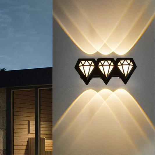 Elegante, wasserdichte LED-Wandlampe für Außengebiete
