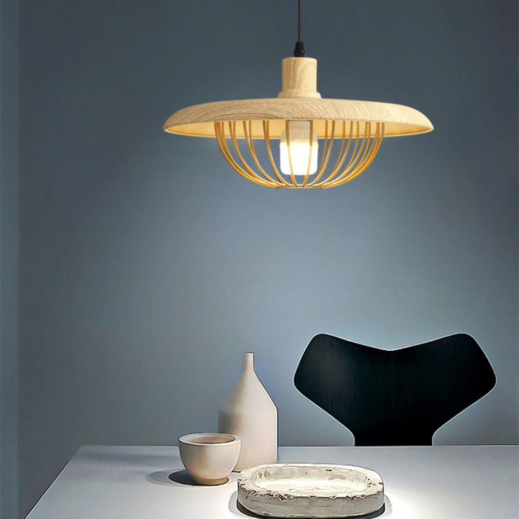 Aufhängung Imitation Holz - Hängeleuchte im nordischen Stil mit industriellen Details