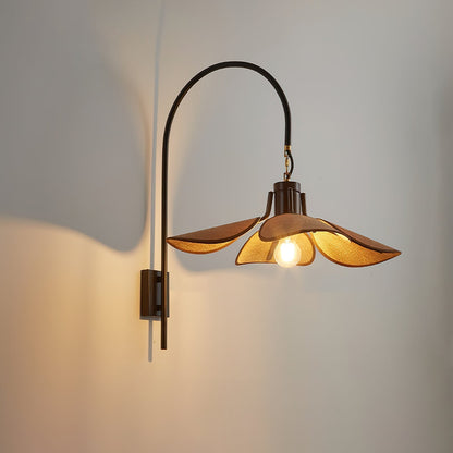 Applikation Petal Bloom – Elegante Wandlampe in Form von Blütenblättern