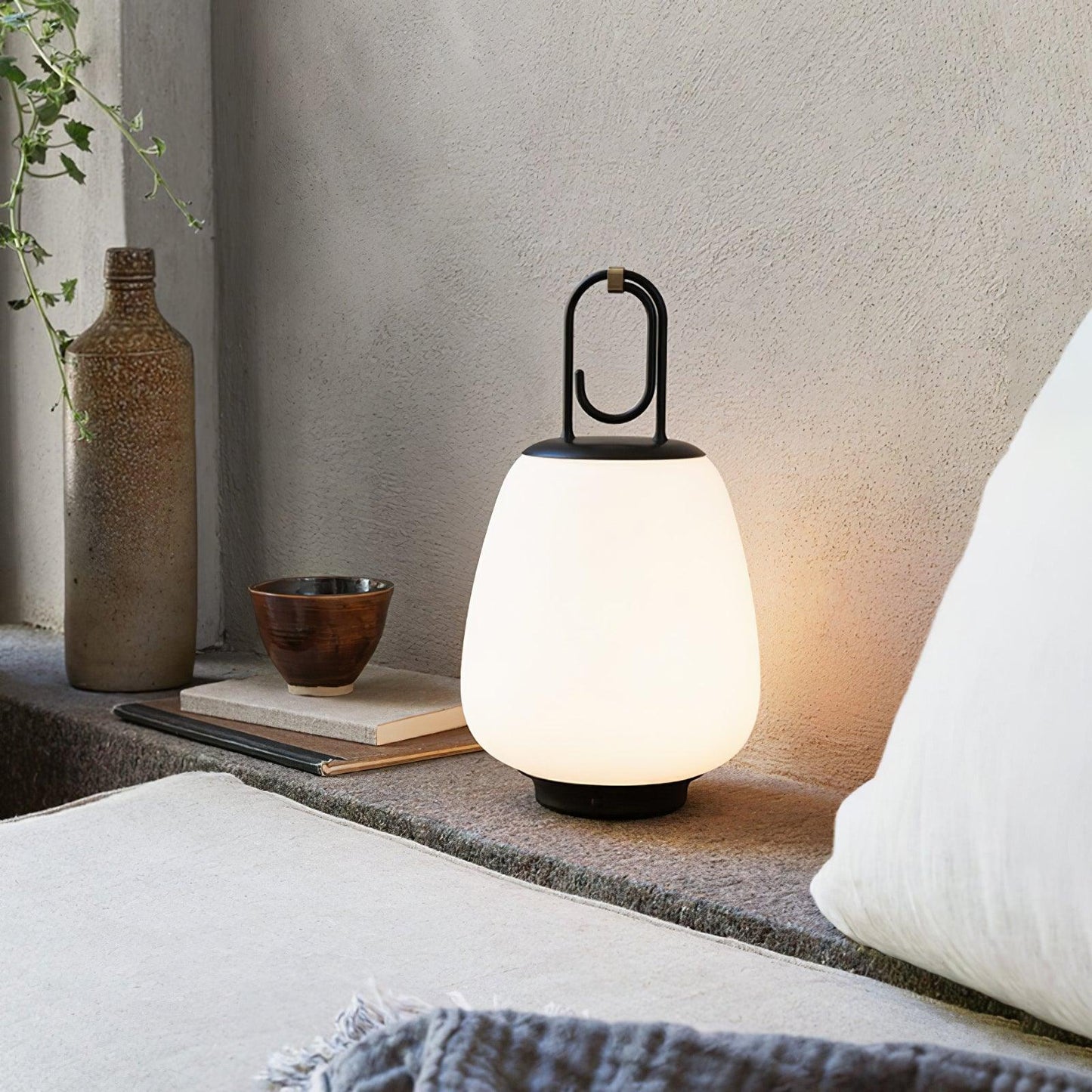 Portable Tischlampe mit USB-Aufladung – Elegantes skandinavisches Design und dimmbares Licht