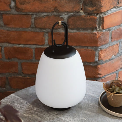 Portable Tischlampe mit USB-Aufladung – Elegantes skandinavisches Design und dimmbares Licht