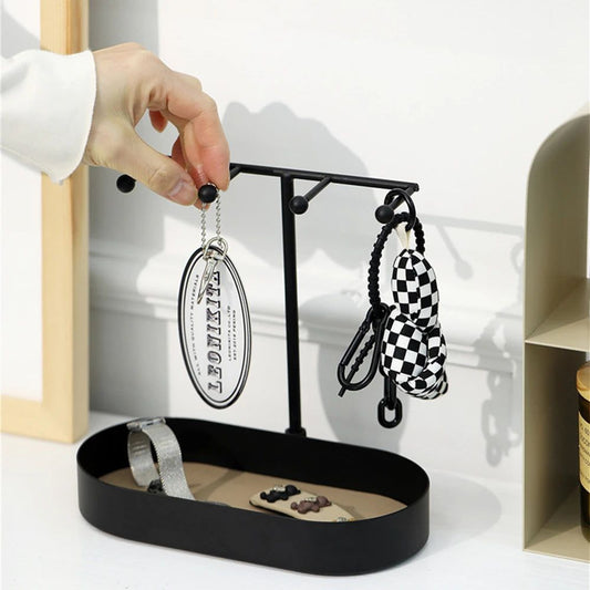 EleganTray – Luxus Organizer mit minimalistischem Design für Schlüssel und Schmuck