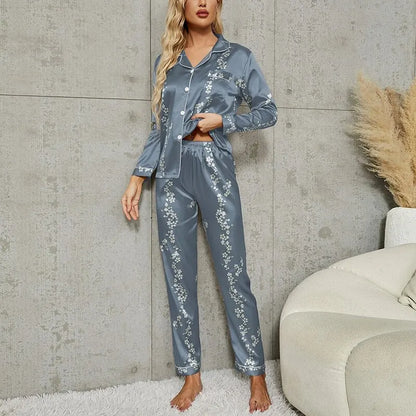 Elegantes Satin Pyjama Set mit Blumenmuster