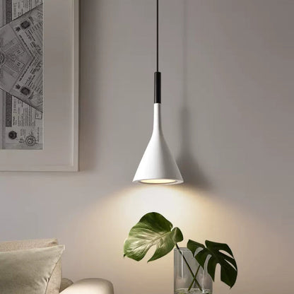 Nordic Orchid Wandlampe - Elegante Innenbeleuchtung für Zuhause & Bürodekor