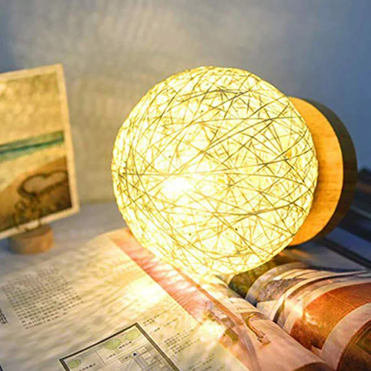 Handgefertigte Rattan Tischlampe | RattanGlow