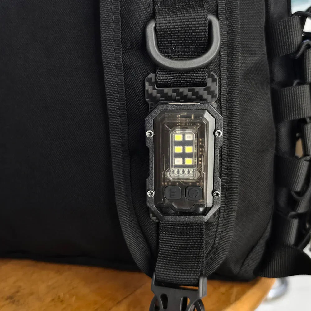 Magnetische LED Taschenlampe Mit Tragehalterung – Handsfreies Arbeitslicht Für Outdoor Und Reparaturen