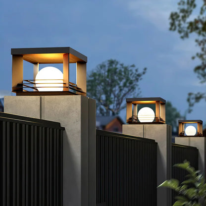 Garduru Solar-Pfeilerlampe | Moderne LED-Außenbeleuchtung | Wetterfest | Nachhaltige Gartendeko