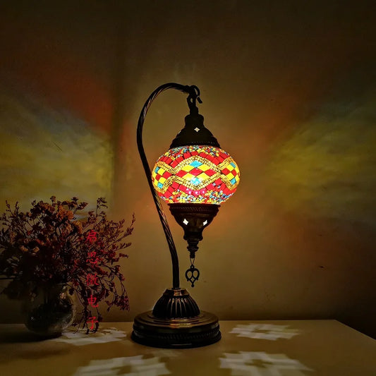 Garduru - Türkische Mosaik-Tischlampe