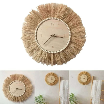 Handgewebte Raffia-Wanduhr