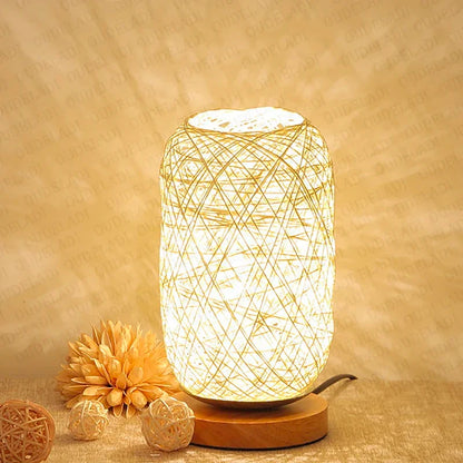 Rattan-Tischlampe – Holzsockel – Nachttischbeleuchtung – Wohnzimmer, Schlafzimmer, Schreibtischlampe