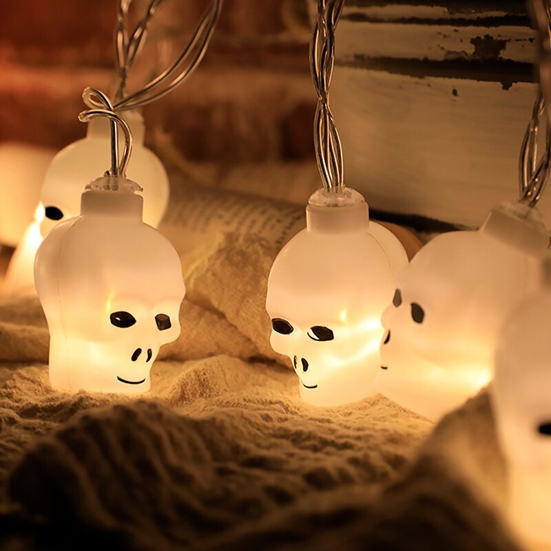 Halloween LED Lichterketten: Unheimliche Freuden