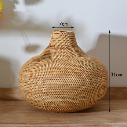 Garduru Rattan Vase | Handgefertigter Blumenkorb | Natürliche Dekoration | Stilvolles Design für Zuhause