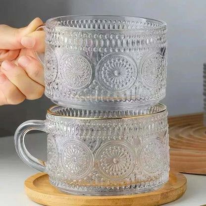 Unglaublich hübsche vintage geprägte Glasskaffee-Tasse