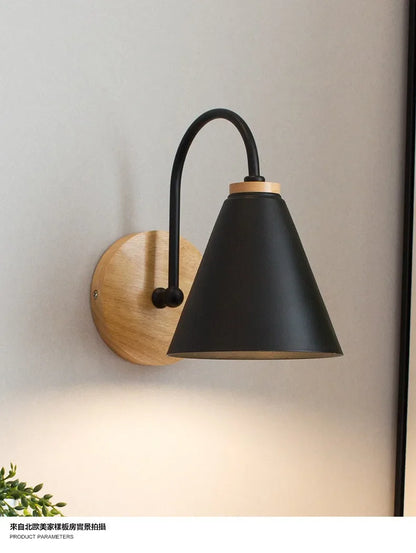 Moderne Holz Wandlampe
