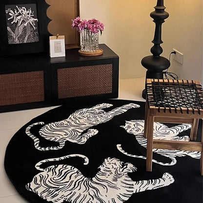Runder Teppich mit Tigerstreifen – Hochflor und langlebig für Wohnzimmer und Außenbereich