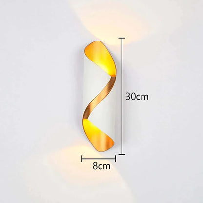 Moderne Minimalistische Nordische Wandlampe Mit Goldenem Glühen