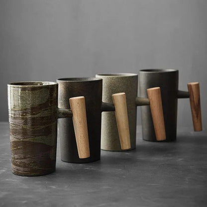 Nordische Design-Tasse – Minimalistische Keramiktasse mit Holzgriff