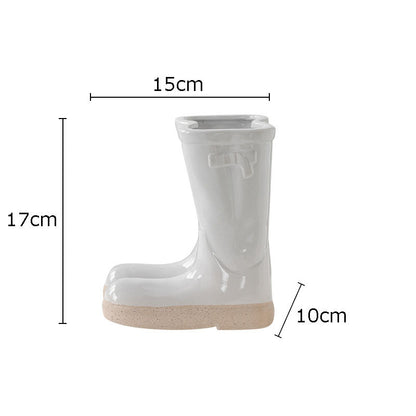 Charmant & Modern - Keramikvase in Stiefelform