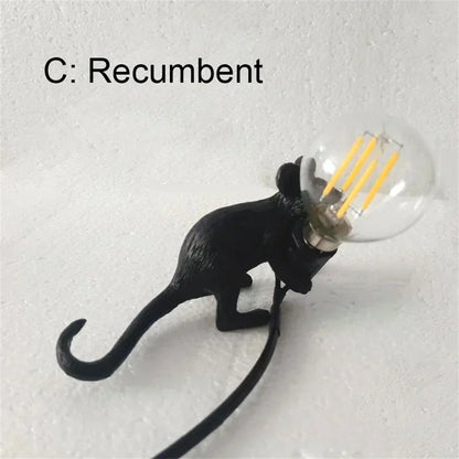 Garduru Moderne LED Tischlampe | Harz Tierdesign | Ratte, Katze & Eichhörnchen | Nachtlicht & Wohnkultur