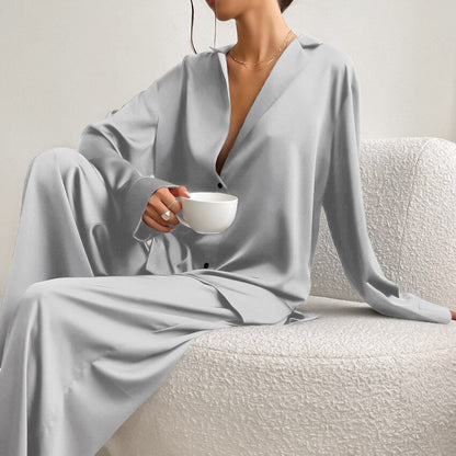 Klassisches Satin Pyjama Set