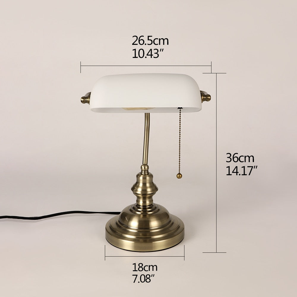 Vintage Banker Tischlampe im Angebot