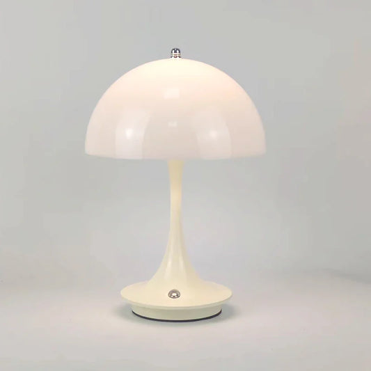 Moderner Lampen-Nachttisch