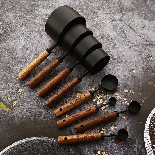 OakMeasure – Luxus Eichenmaß Set mit traditioneller Eleganz