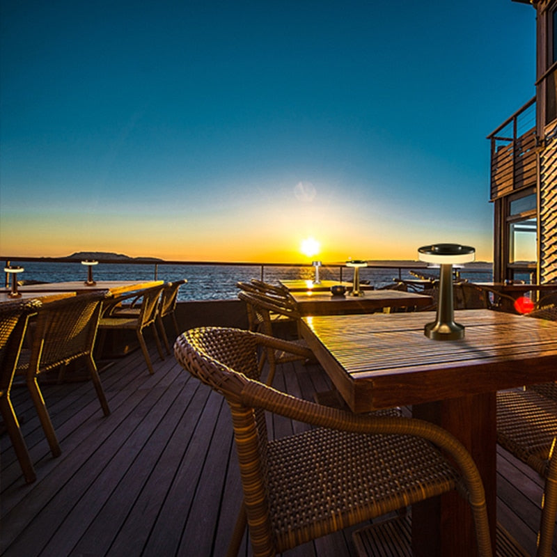 Garduru - Warmes Glühen Dekorative Lampe