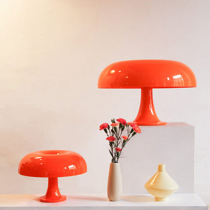 Garduru Pilz Tischlampe – Skandinavisch inspiriertes LED-Design mit Dimmfunktion