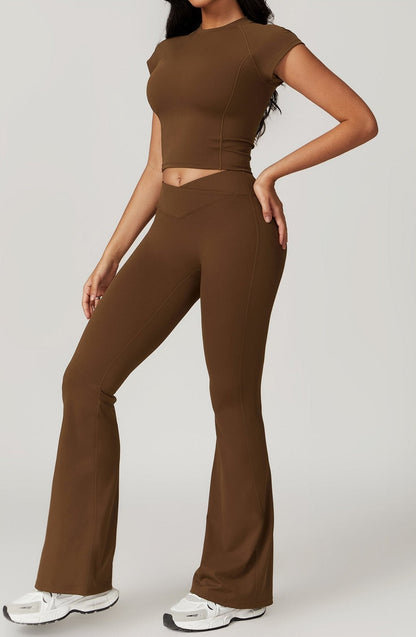 Zweiteiliges Set kurzer Oberteil und ausgestellte Leggings - Pastell Traumfänger