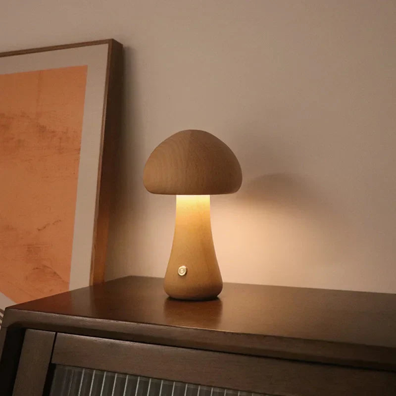 VERZAUBERTER PILZ – TOUCH-LAMPE MIT WEISSEM LICHT