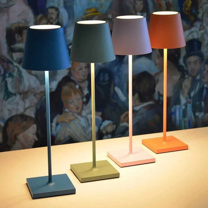 Drahtlose LED-Tischlampe für das Home Office - Elegantes Design & Ambiente