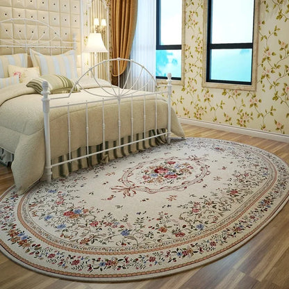 Ovaler Plüschteppich im europäischen Landhausstil mit Blumenmuster – Eleganter Teppich für Wohnzimmer, Schlafzimmer und Garderobe