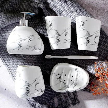 MarbleLuxe – Elegantes Badezimmer Set mit zeitlosem Stil