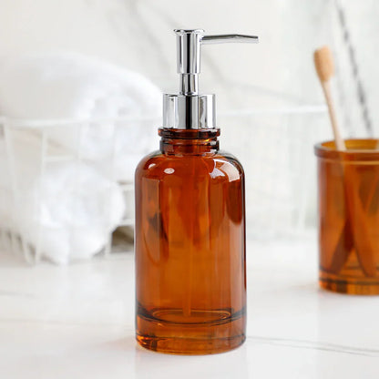 Apothecary Luxe – Elegantes Glas-Badezimmer-Set für einen zeitlosen Look