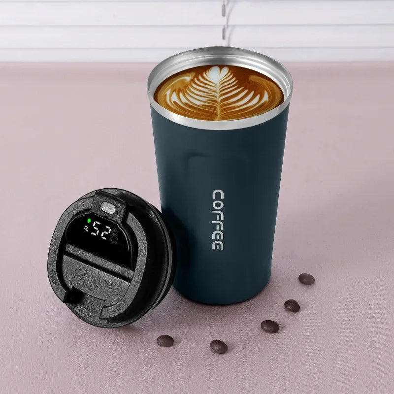 Isolierter Thermobecher mit Smarter Temperaturanzeige
