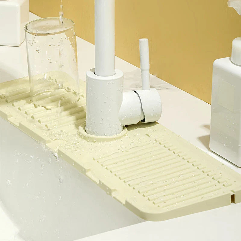 Küchen-Silikon-Spülbecken-Wasserhahn-Unterlage - Spritzschutz und absorbierender Schutz für Ihr Spülbecken