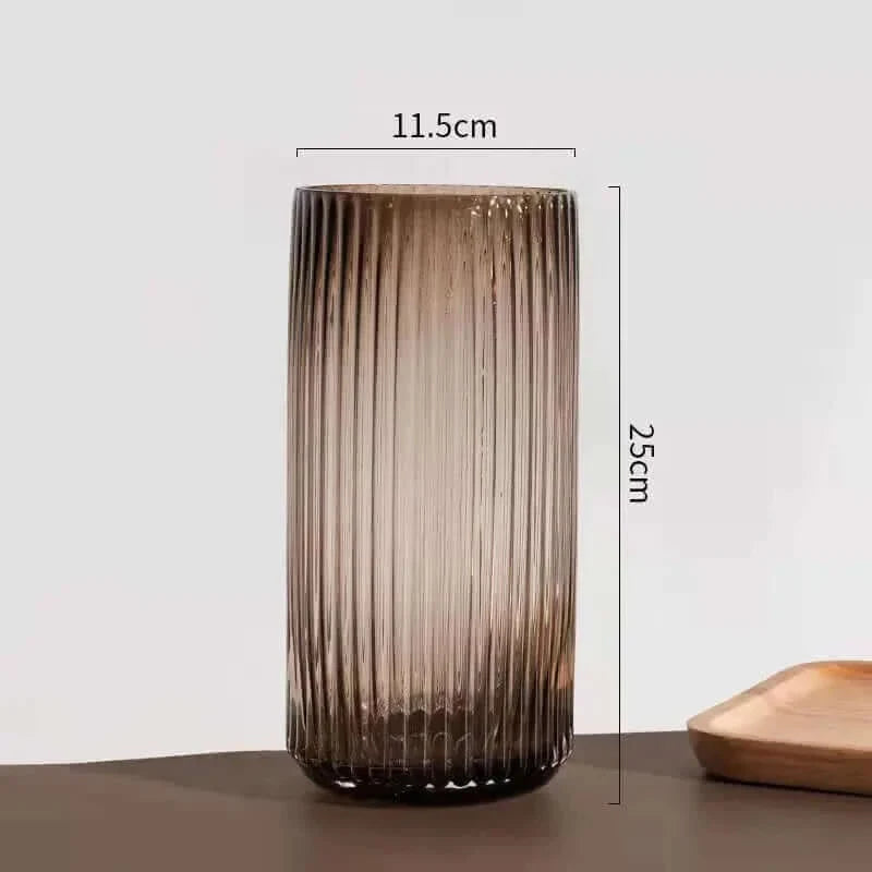 Zeitgenössische Fluted Transparente Glas Blumenvase