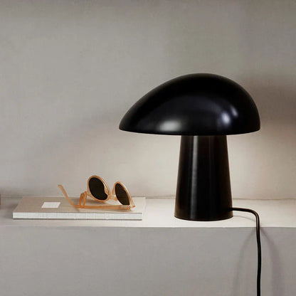 Tischlampe Juno - Minimalistisches skandinavisches Design aus Holz und Metall, LED-Beleuchtung