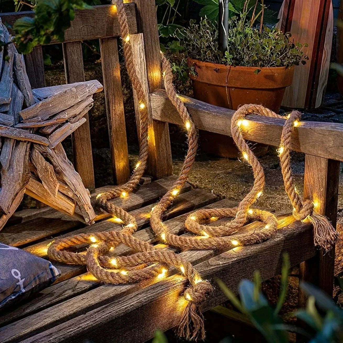 Garduru | Solarbetriebenes Hanfseillicht | Nachhaltige Dekobeleuchtung für Garten & Terrasse