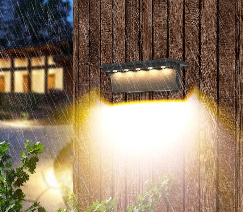 Wetterfeste Außenlampe mit Bewegungssensor | SmartGlow