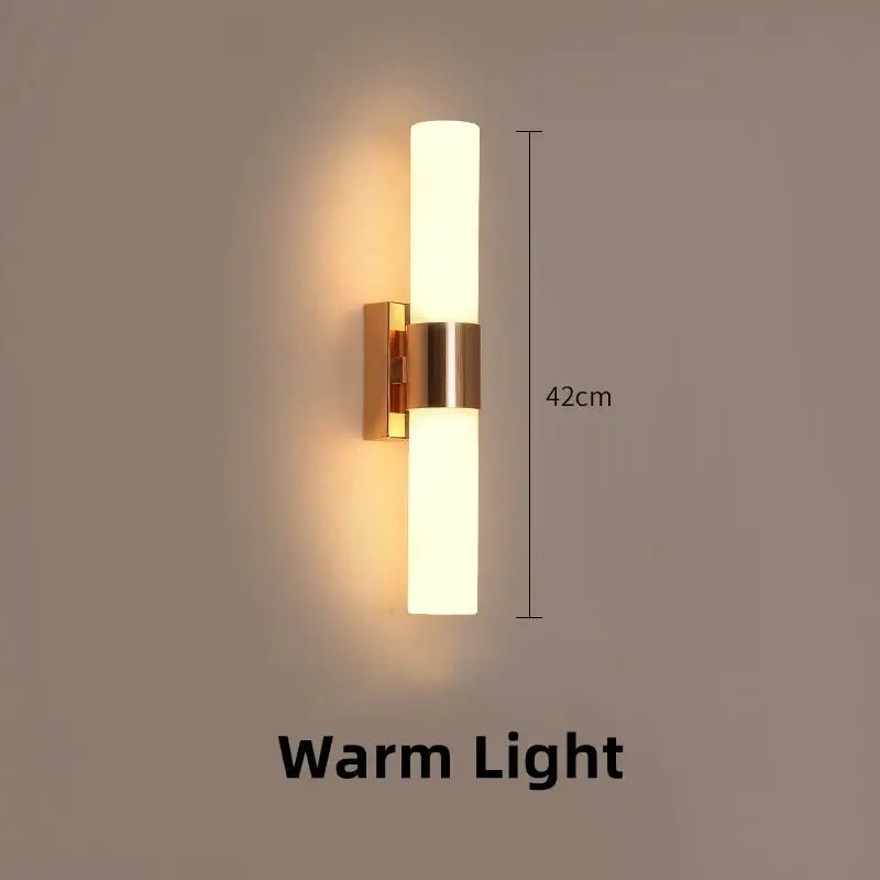 Große moderne LED-Wandlampe (42 cm)