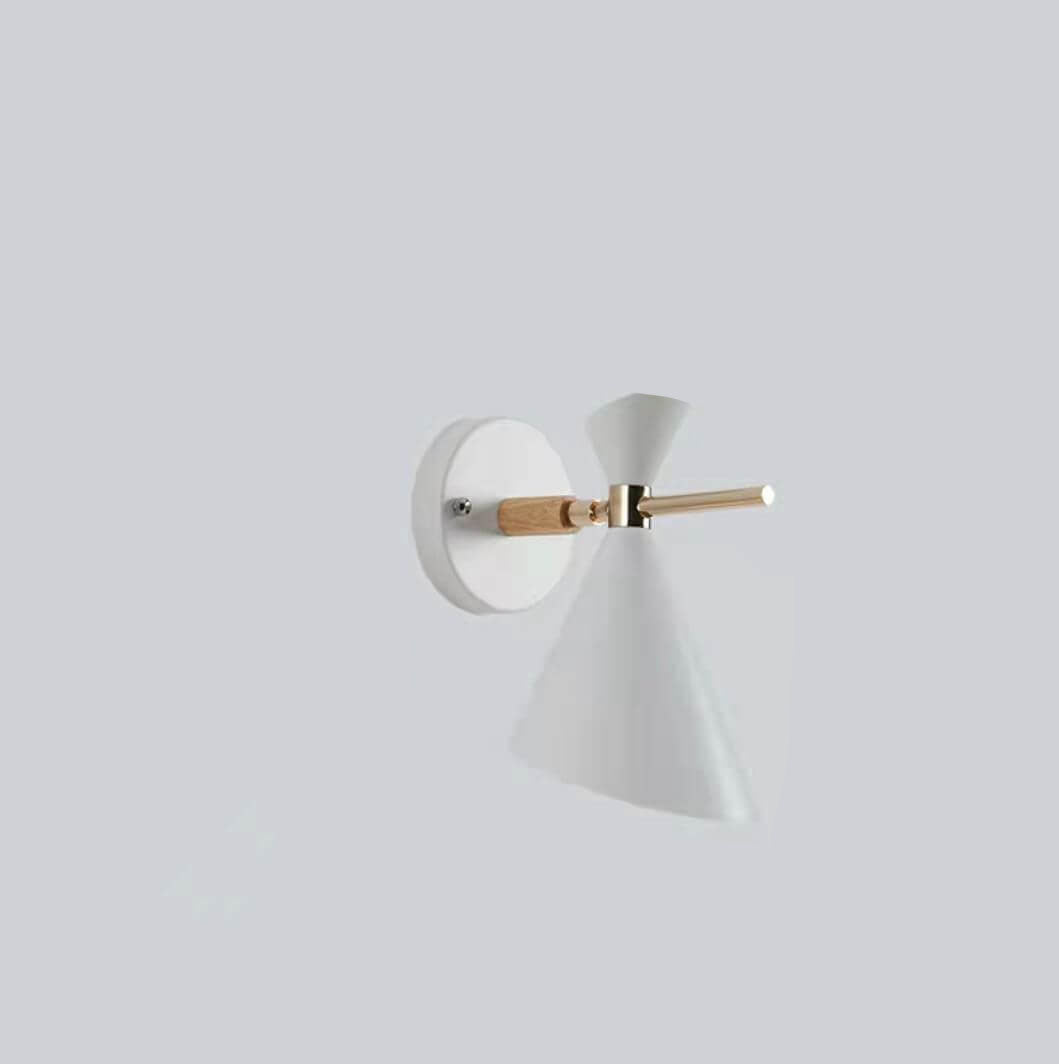 Garduru – Minimalistische Horn Wandlampe