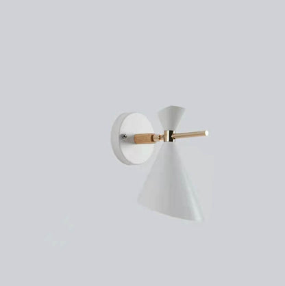 Garduru – Minimalistische Horn Wandlampe